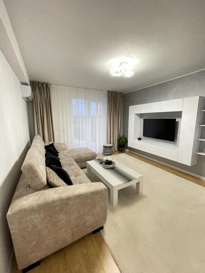 Apartament Confortabil Alba Iulia Apartment Екстериор снимка