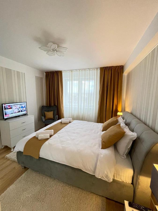 Apartament Confortabil Alba Iulia Apartment Екстериор снимка