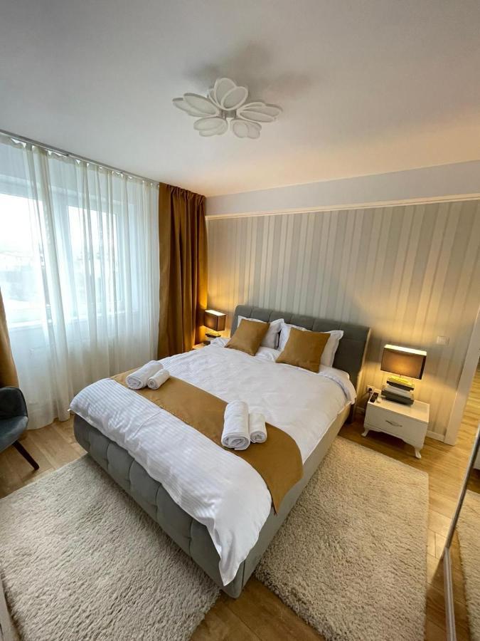 Apartament Confortabil Alba Iulia Apartment Екстериор снимка